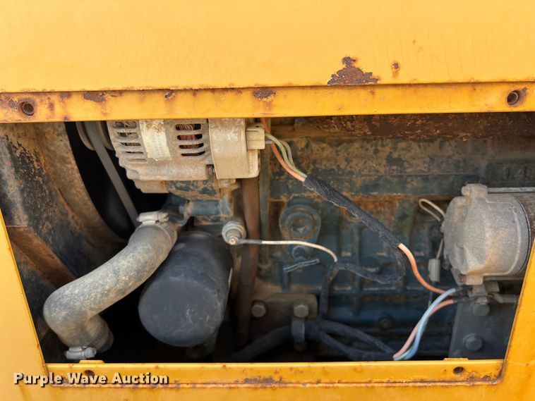 image for item DS3099 2007 International 4300 flatbed truck