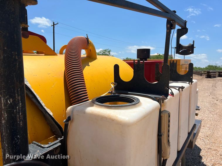 image for item DS3101 2019 Vermeer LP573XDT vacuum excavator