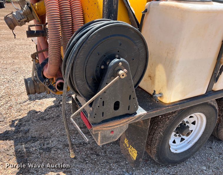 image for item DS3101 2019 Vermeer LP573XDT vacuum excavator