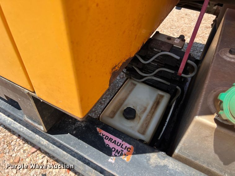 image for item DS3101 2019 Vermeer LP573XDT vacuum excavator