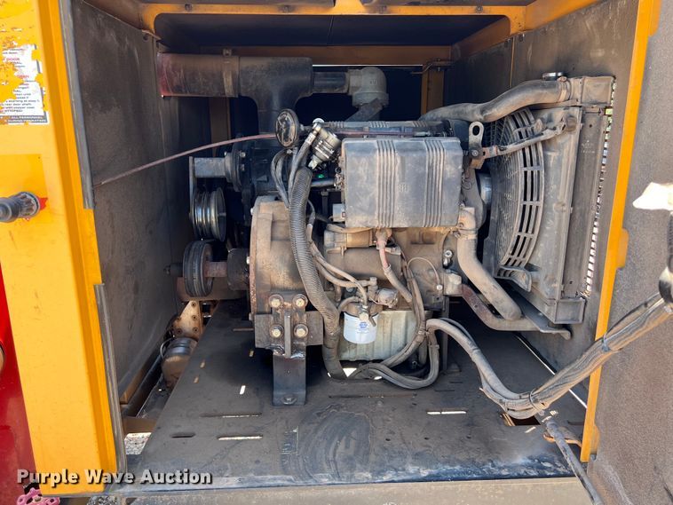 image for item DS3101 2019 Vermeer LP573XDT vacuum excavator