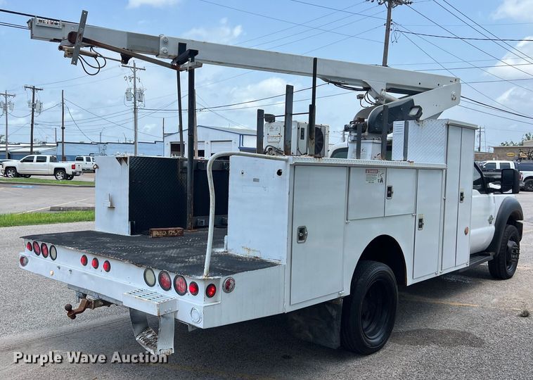 image for item DS3108 2011 Ford F550 Super Duty bucket truck