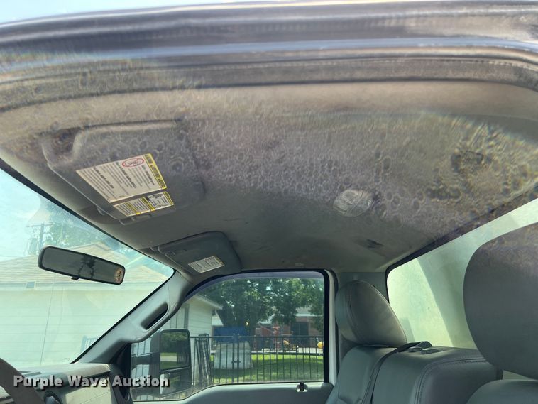 image for item DS3108 2011 Ford F550 Super Duty bucket truck