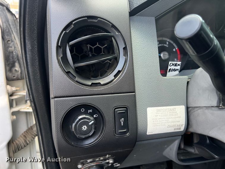 image for item DS3108 2011 Ford F550 Super Duty bucket truck