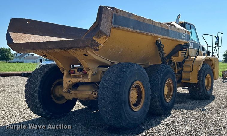image for item DS4174 2005 Caterpillar 735 haul truck