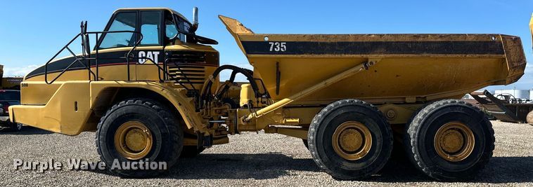 image for item DS4174 2005 Caterpillar 735 haul truck