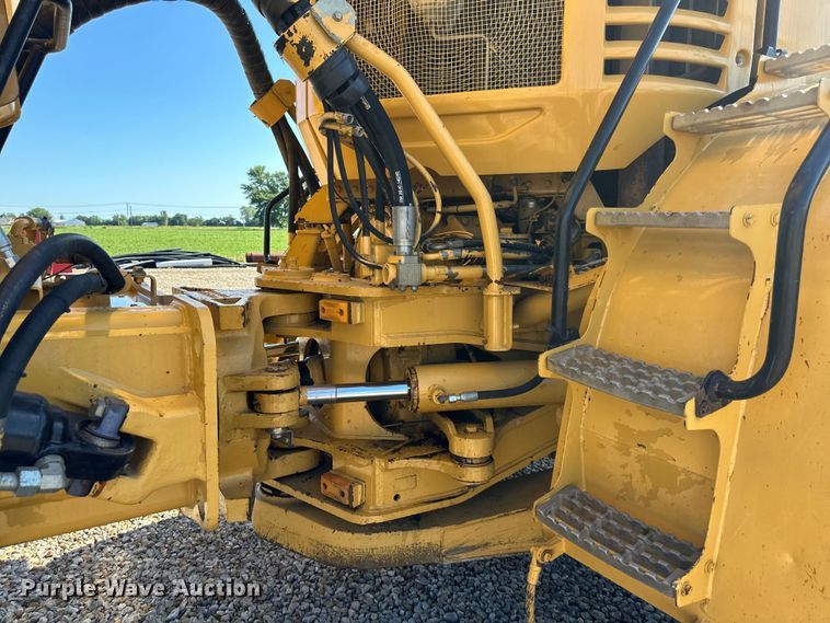image for item DS4174 2005 Caterpillar 735 haul truck