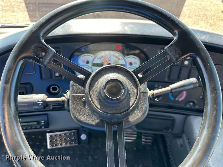 image for item DS4174 2005 Caterpillar 735 haul truck