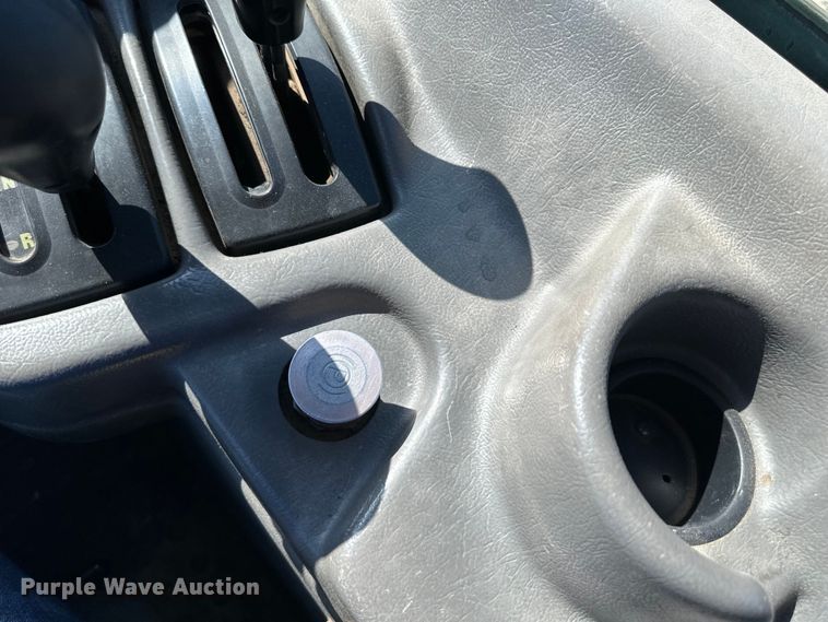 image for item DS4174 2005 Caterpillar 735 haul truck