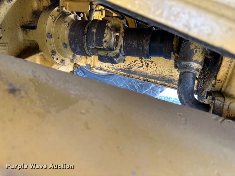 image for item DS4174 2005 Caterpillar 735 haul truck