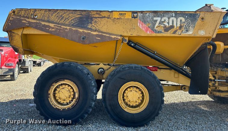 image for item DS4176 2016 Caterpillar 730C2 haul truck