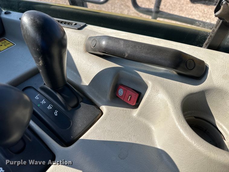 image for item DS4176 2016 Caterpillar 730C2 haul truck