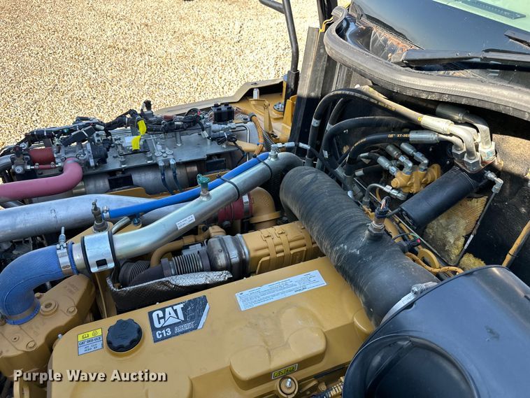 image for item DS4176 2016 Caterpillar 730C2 haul truck