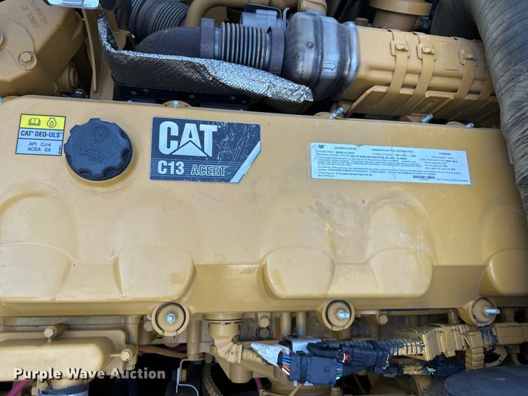 image for item DS4176 2016 Caterpillar 730C2 haul truck