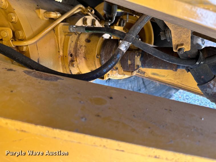 image for item DS4176 2016 Caterpillar 730C2 haul truck