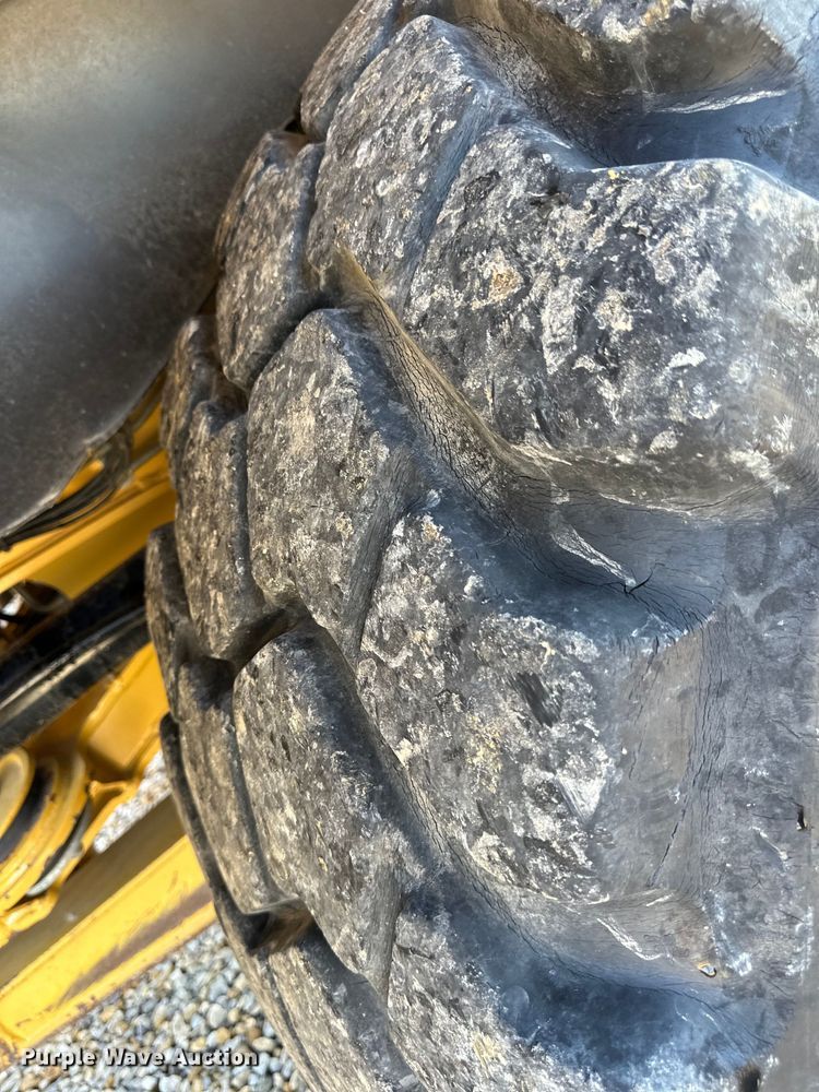 image for item DS4176 2016 Caterpillar 730C2 haul truck