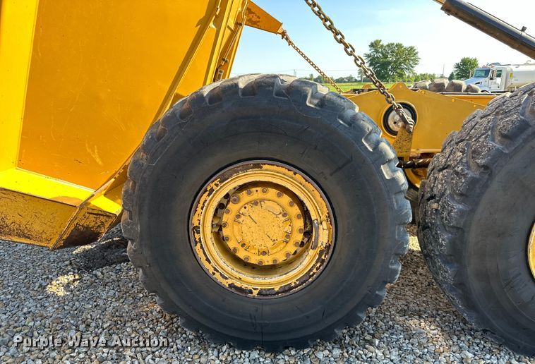 image for item DS4176 2016 Caterpillar 730C2 haul truck
