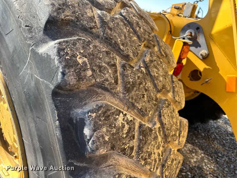 image for item DS4176 2016 Caterpillar 730C2 haul truck