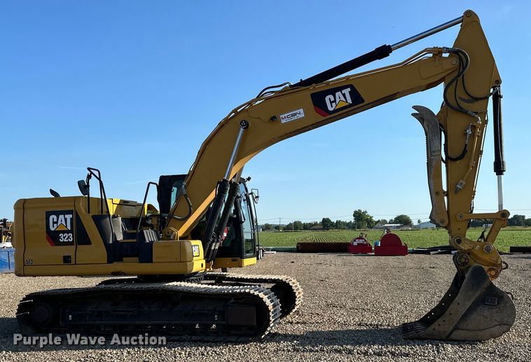 image for item DS4179 2018 Caterpillar  323 excavator
