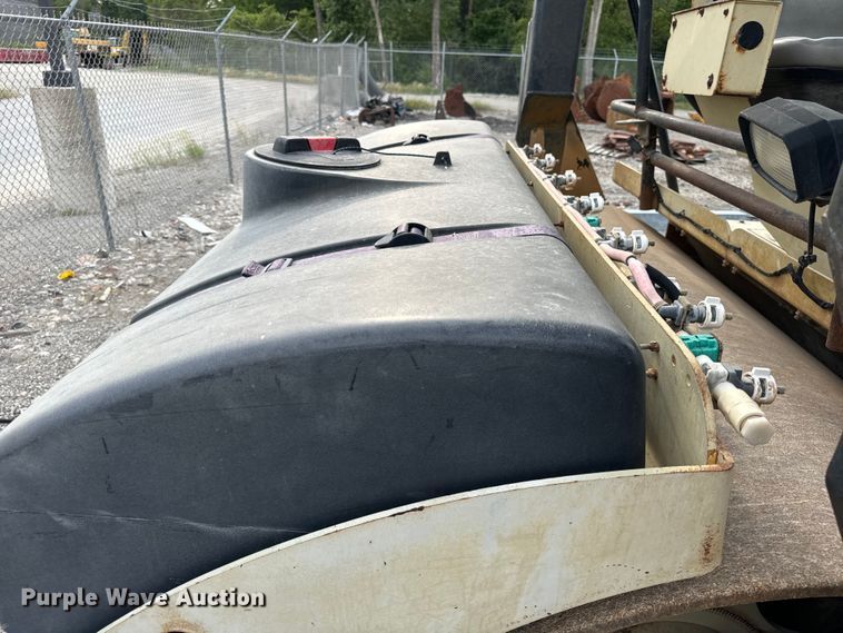 image for item DS5566 2000 Ingersoll Rand  DD 90HF  double drum vibratory roller