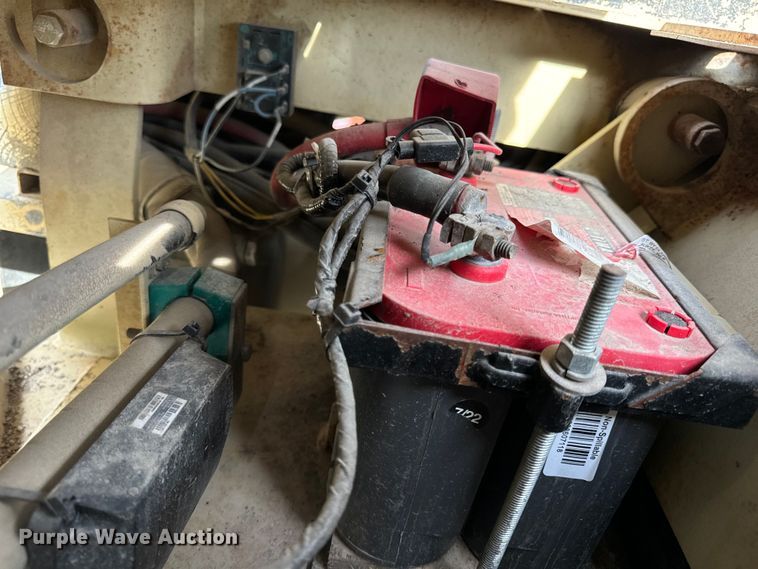 image for item DS5566 2000 Ingersoll Rand  DD 90HF  double drum vibratory roller