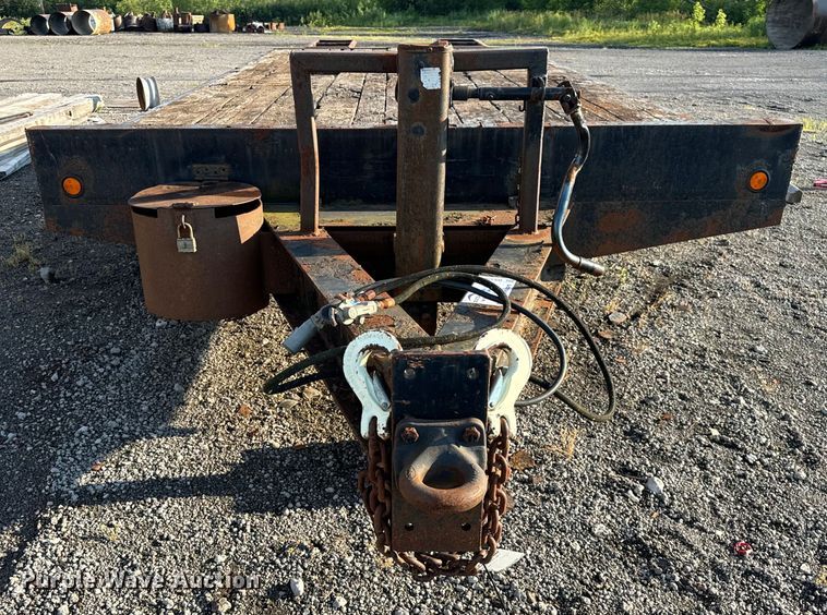 image for item DS5568 2007 Felling  DA242 equipment trailer