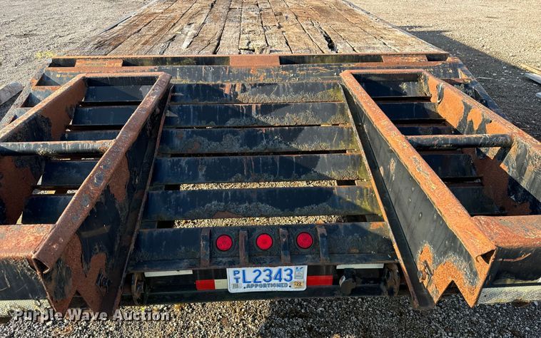 image for item DS5568 2007 Felling  DA242 equipment trailer