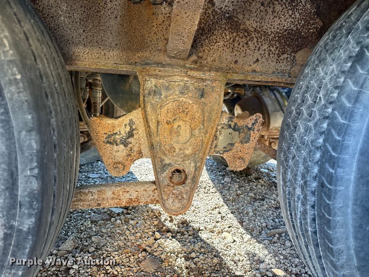 image for item DS5568 2007 Felling  DA242 equipment trailer