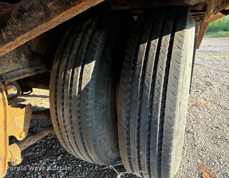 image for item DS5568 2007 Felling  DA242 equipment trailer