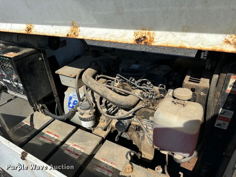 image for item DS5570 Magnum MLT4060MMH light plant