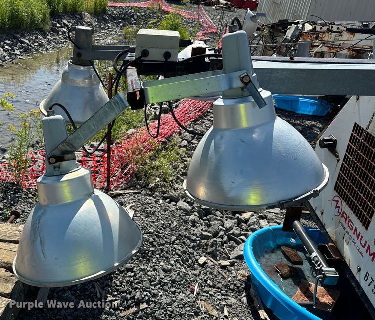 image for item DS5571 Magnum MLT4060MMH light plant