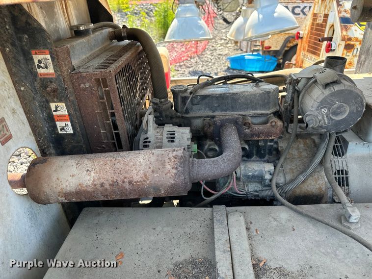 image for item DS5571 Magnum MLT4060MMH light plant