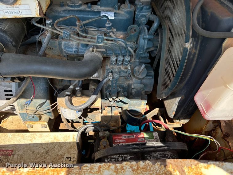 image for item DS5572 Coleman  MH4000RL light plant