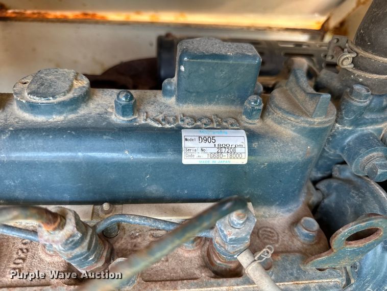 image for item DS5572 Coleman  MH4000RL light plant