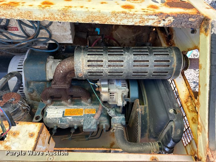 image for item DS5572 Coleman  MH4000RL light plant