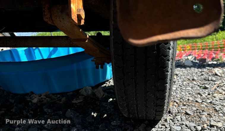 image for item DS5572 Coleman  MH4000RL light plant