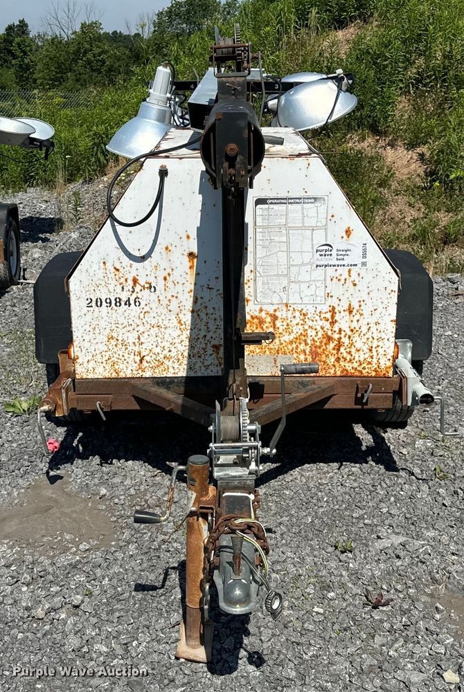 image for item DS5574 Magnum 4060MH light plant