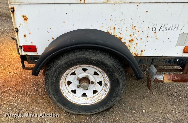 image for item DS5581 2004 Magnum  MLT4060MMH light plant