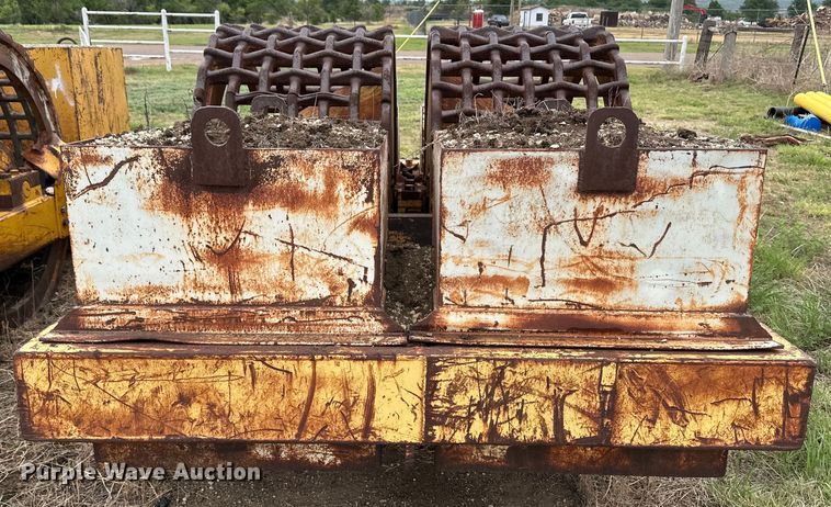 image for item DS6757 Hyster grid roller