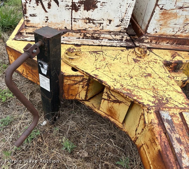 image for item DS6757 Hyster grid roller