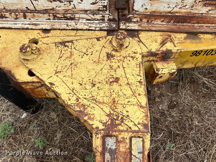 image for item DS6757 Hyster grid roller