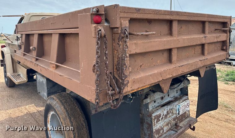 image for item DS6775 1980 Chevrolet 60 dump truck