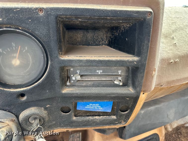 image for item DS6775 1980 Chevrolet 60 dump truck