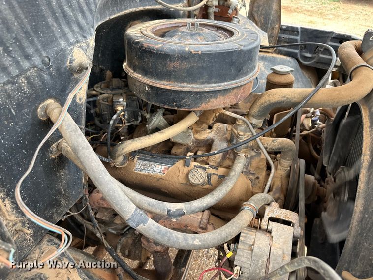 image for item DS6775 1980 Chevrolet 60 dump truck