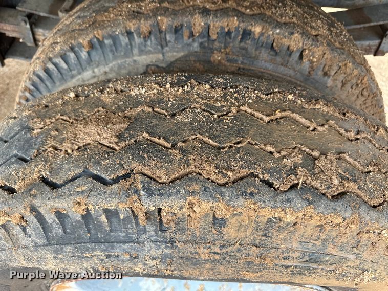 image for item DS6775 1980 Chevrolet 60 dump truck