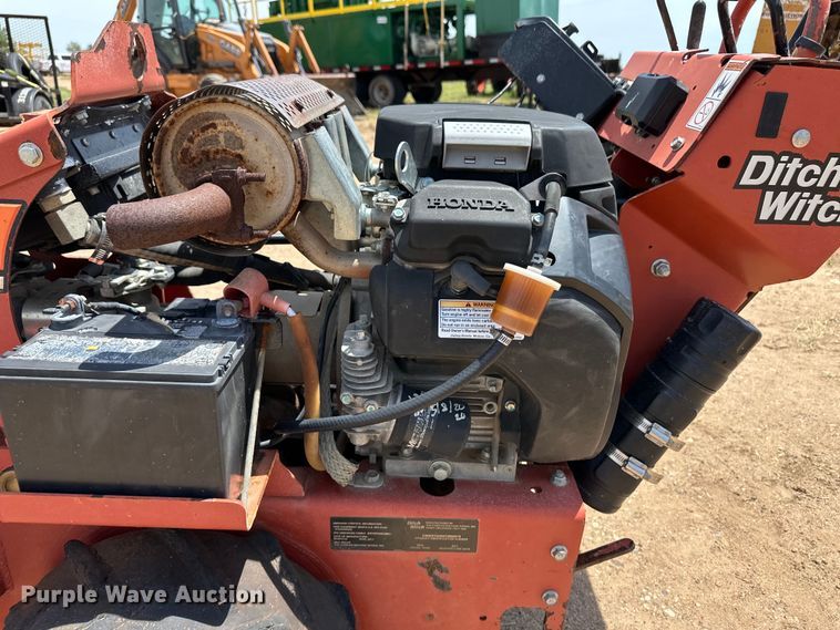 image for item DS6788 2012 Ditch Witch RT24 trencher