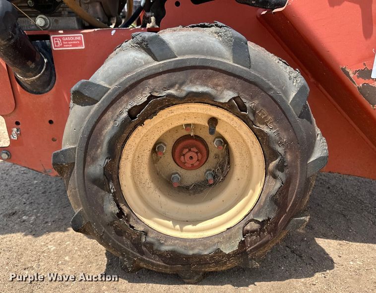 image for item DS6788 2012 Ditch Witch RT24 trencher