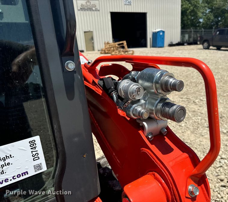 image for item DS7498 2022 Kubota  SSV65 skid steer loader