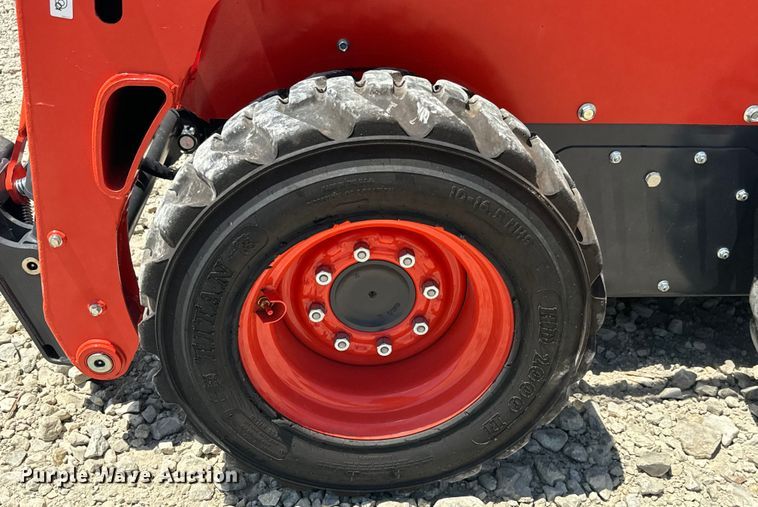 image for item DS7498 2022 Kubota  SSV65 skid steer loader