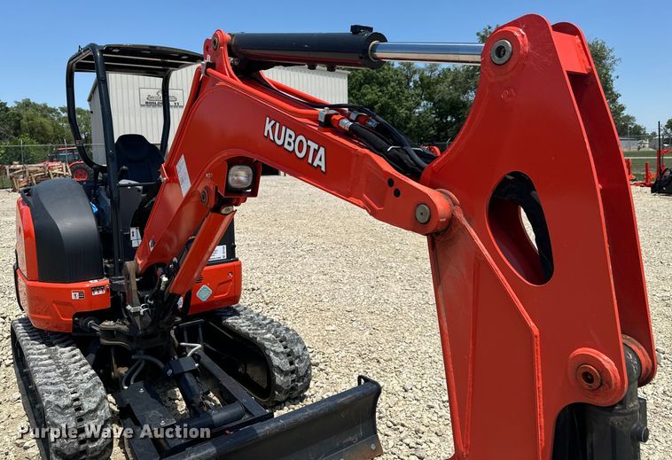 image for item DS7499 2020 Kubota KX033-4 mini excavator
